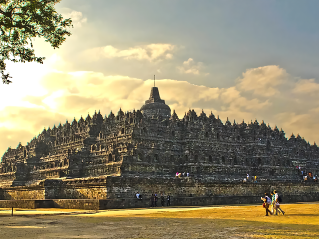 Explore the Wonders of Borobudur Temple