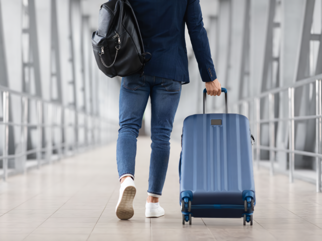 Travel Light, Travel Right! Effortless Style for a Carefree Vacation